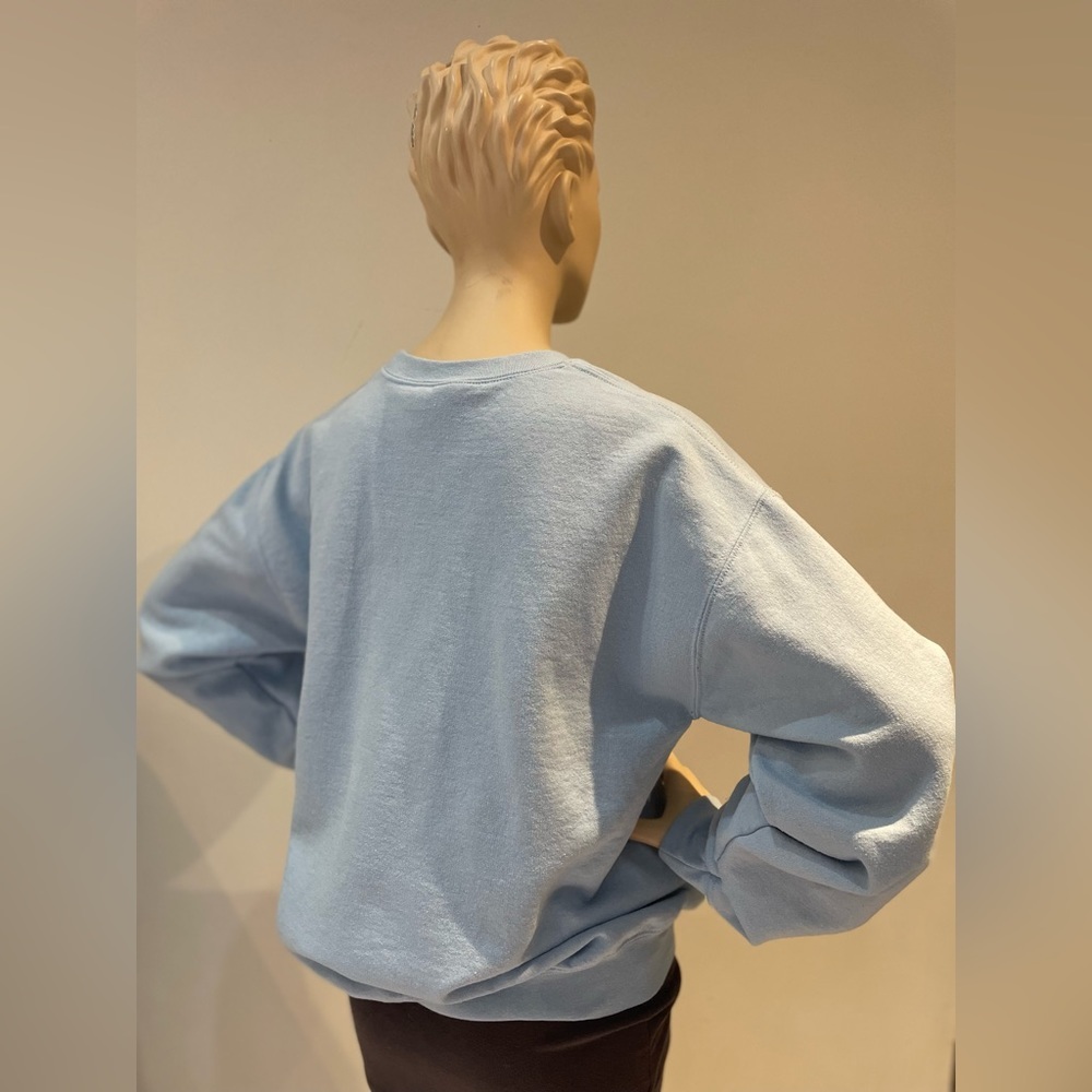 GILDAn | Givenchy Paris sweater baby blue Size medium - Picture 4 of 7